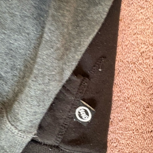 Ecko Unltd Gray and Black Hoodie - Picture 2 of 4